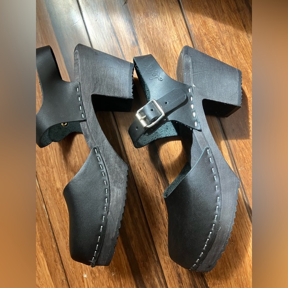 Lotta From Stockholm Black Leather Mules - Picture 3 of 9